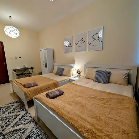 Thegrid-Homestay Abu Dhabi Exterior photo